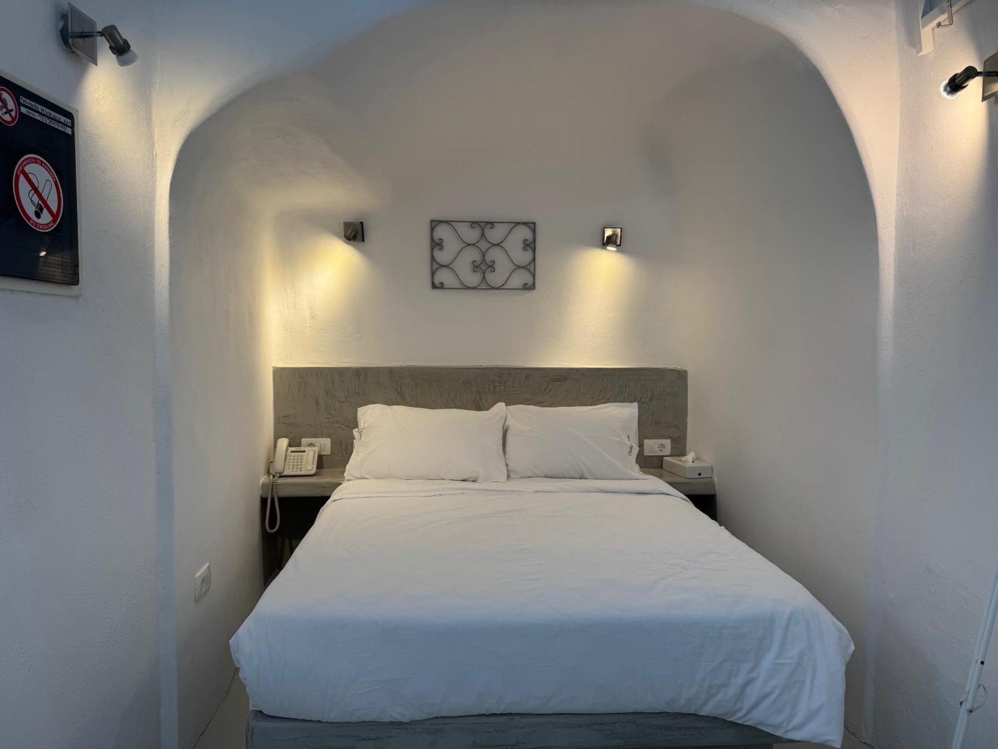 Theodora Suites (Adults Only) Oia  Extérieur photo